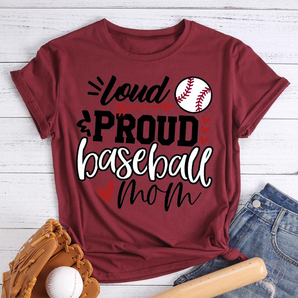 T-shirt de maman de baseball fier et bruyant