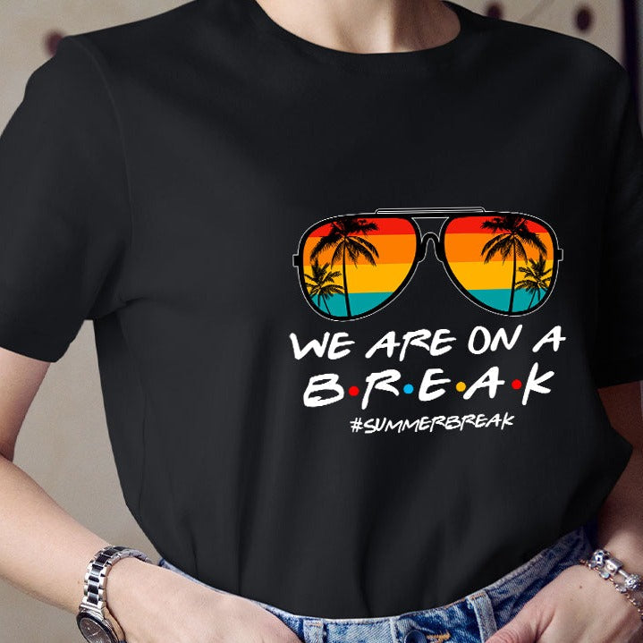 Nous sommes en pause professeur T-shirt