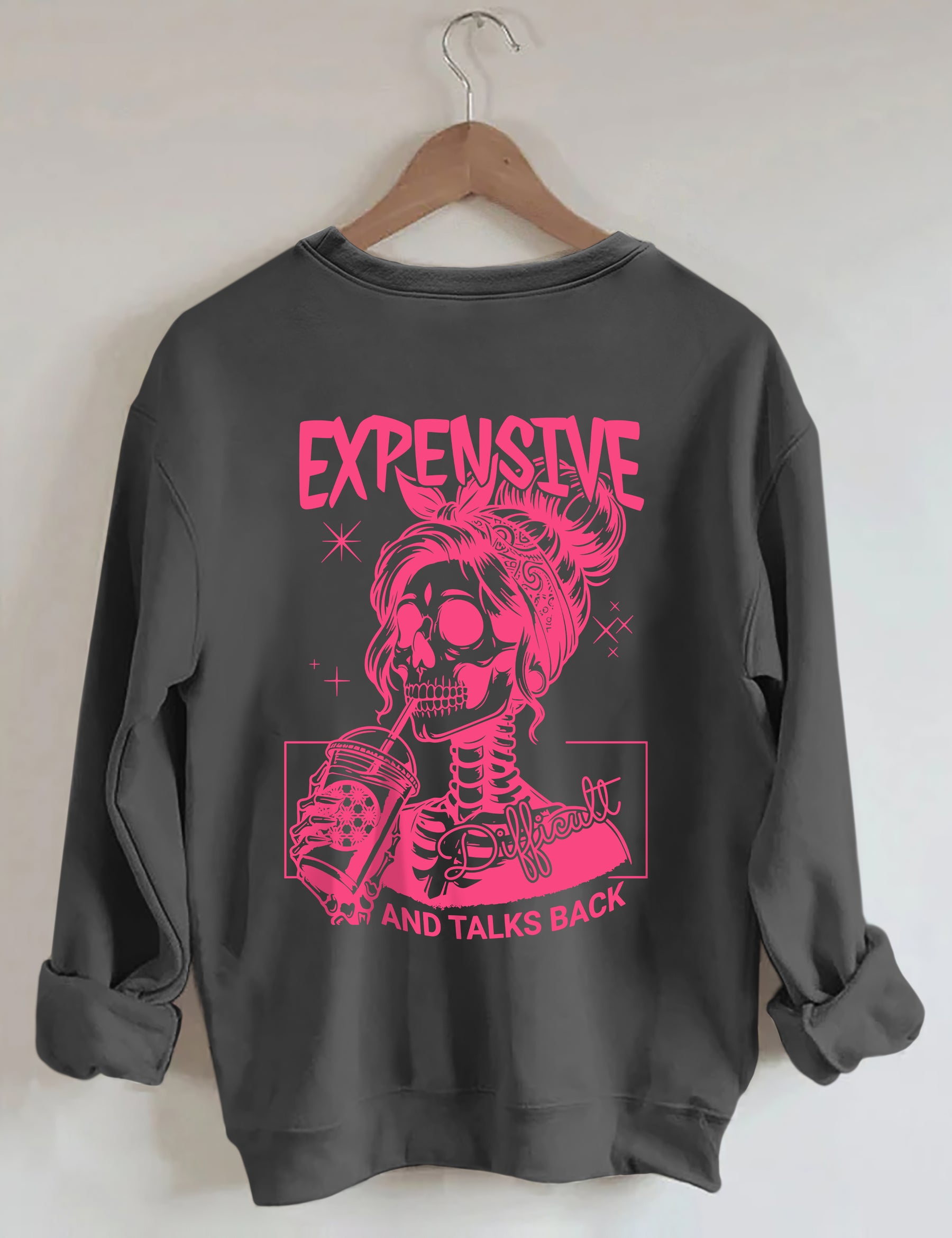 Sweat-shirt cher, difficile et parle en retour