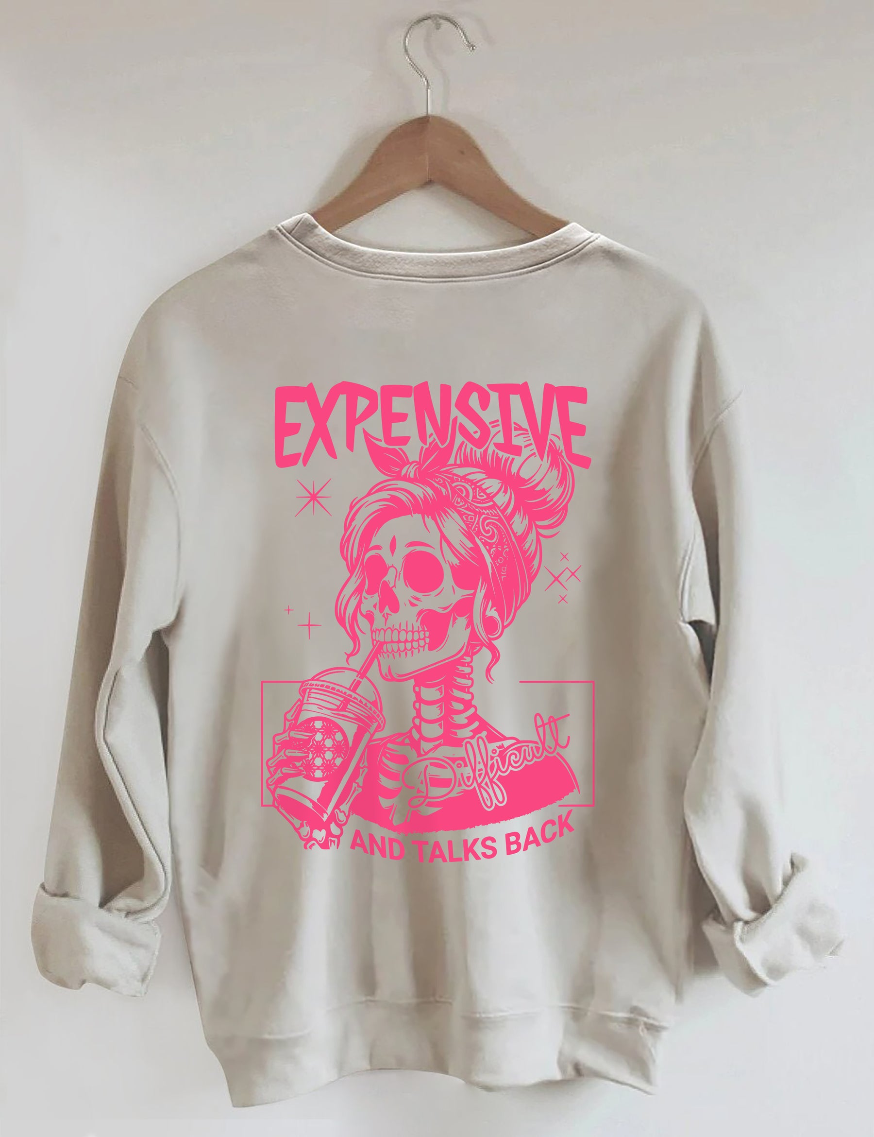 Sweat-shirt cher, difficile et parle en retour