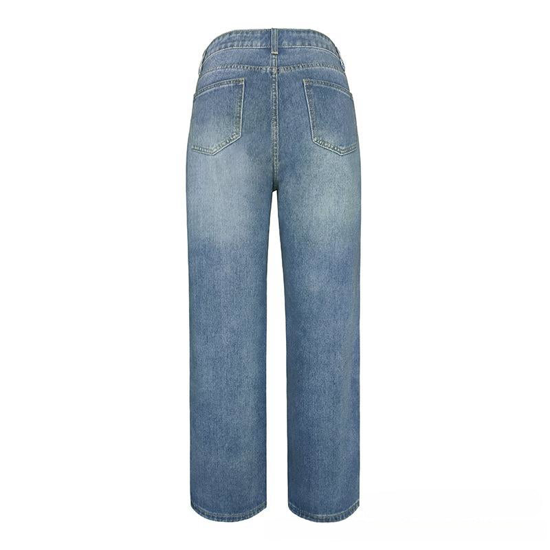 Jean rétro taille moyenne à jambe large