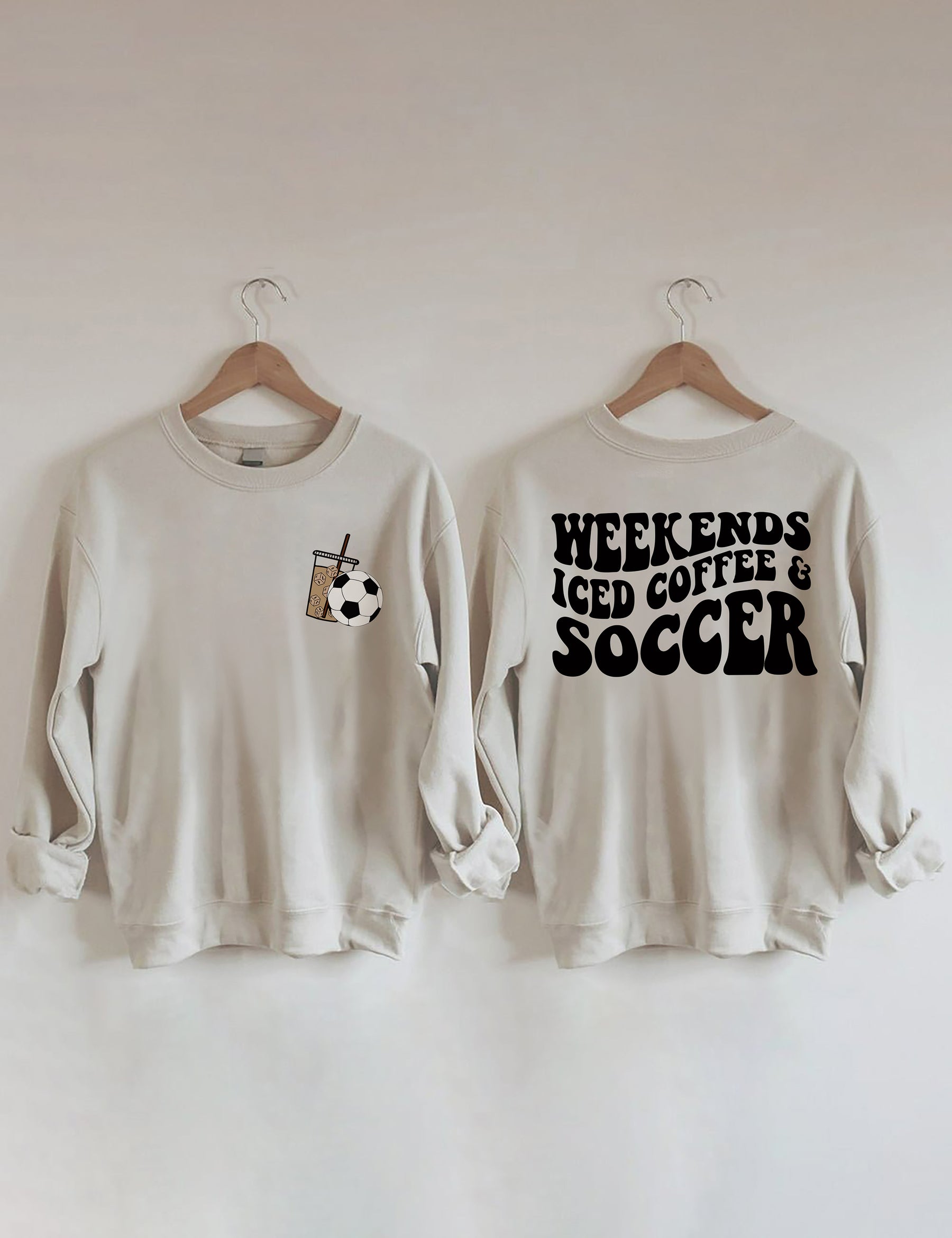 Sweat-shirt de football au café glacé du week-end