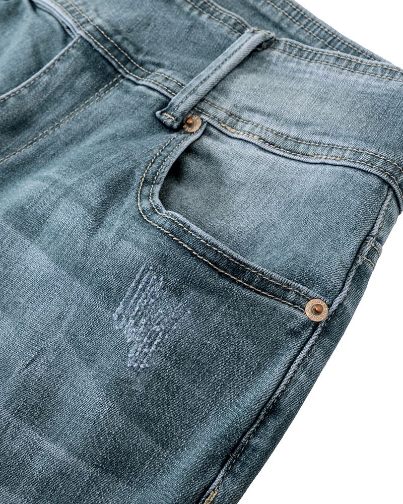 Flare-Jeans im Vintage-Stil mit seitlichen Knöpfen und mittlerer Taille