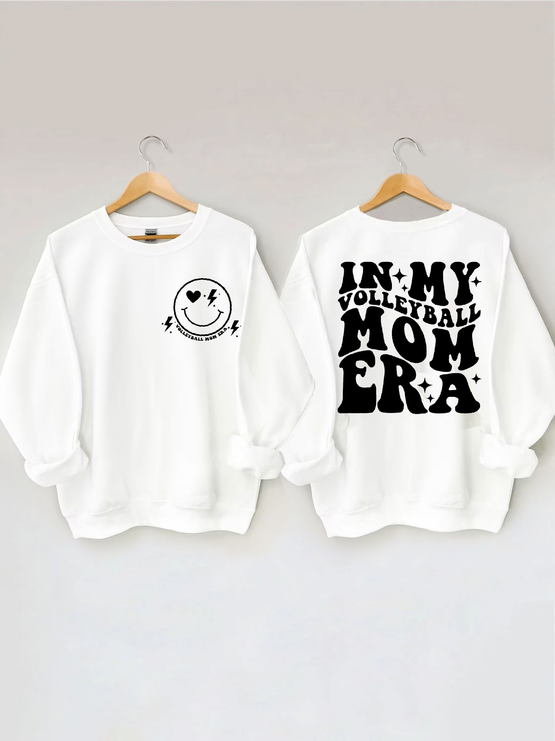 Dans mon sweat-shirt de l’ère de ma maman de volley-ball