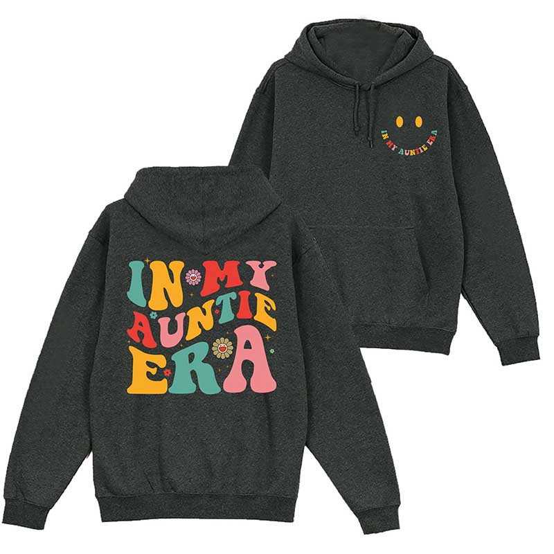 Dans mon sweat à capuche de l’ère de tante