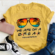 Nous sommes en pause professeur T-shirt