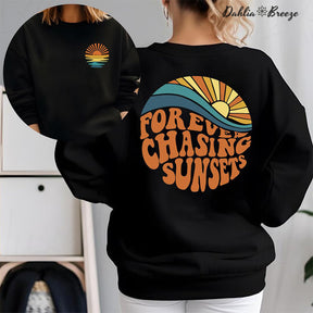Sweat-shirt esthétique Forever Chasing Sunsets Beach