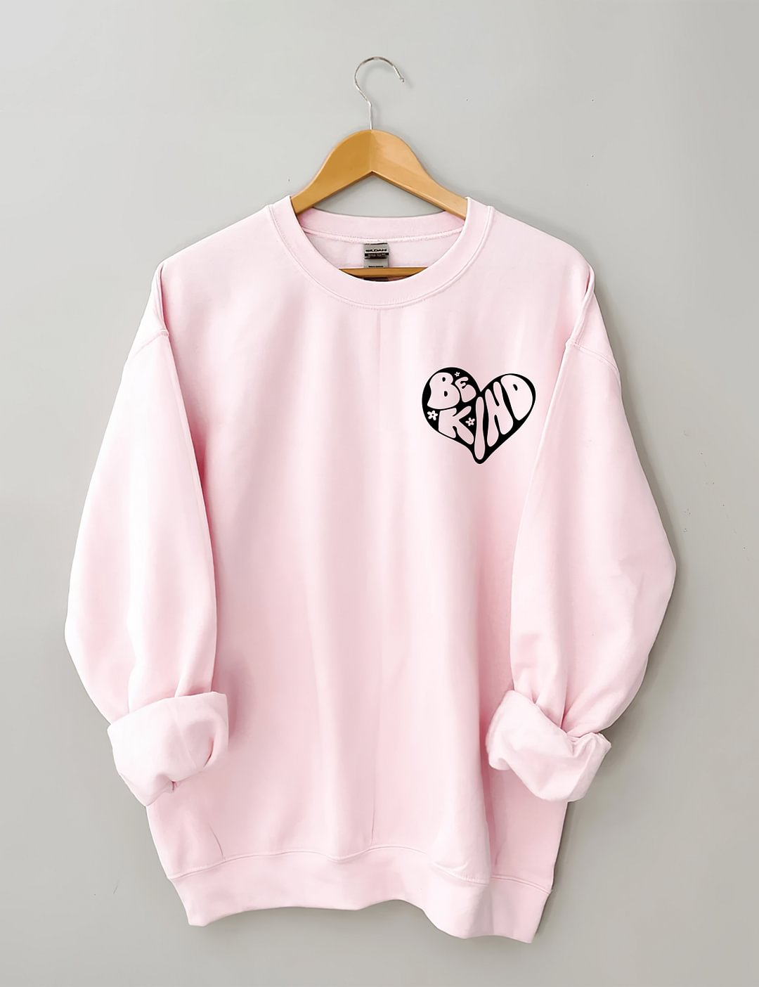 Tous ceux que vous rencontrez combattent un sweat-shirt de combat