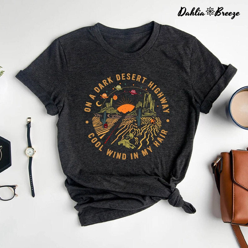 Sur un t-shirt Dark Desert Highway