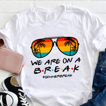 Nous sommes en pause professeur T-shirt