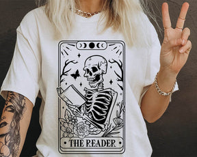 The Reader Tarot Card T-shirt