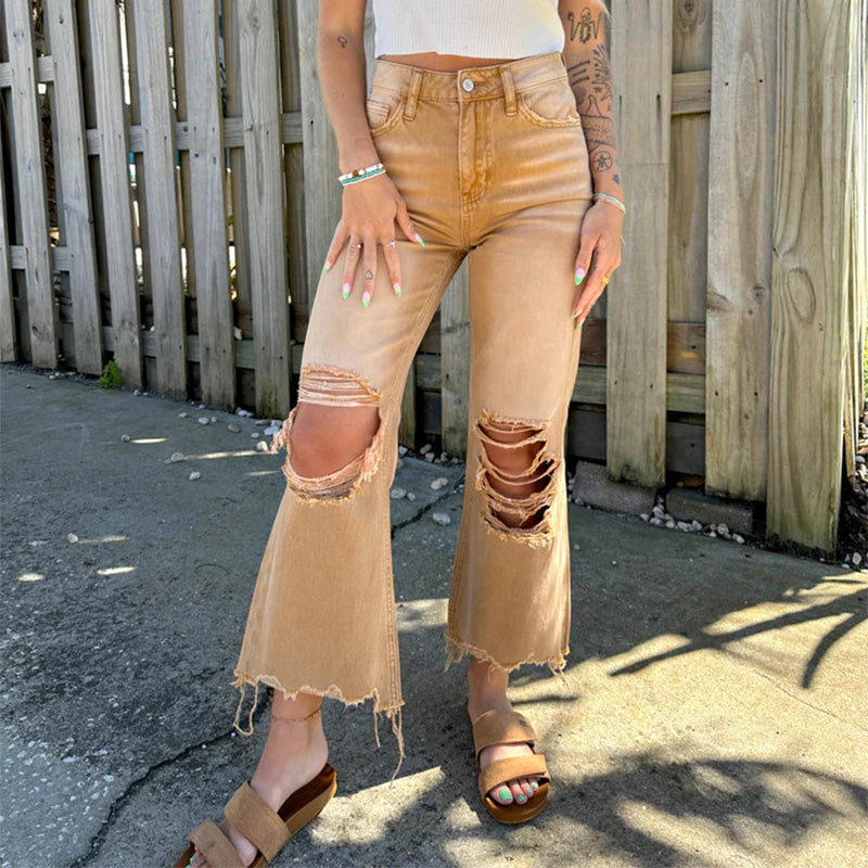 Kurz geschnittene Jeans im Used-Look
