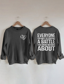 Tous ceux que vous rencontrez combattent un sweat-shirt de combat