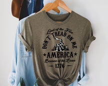 T-shirt Land Of The Free, ne marchez pas sur moi