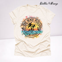 La plage répare tout T-shirt mignon de vacances à la plage