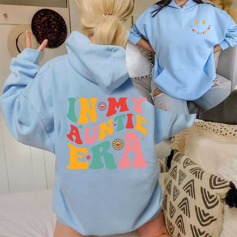 Dans mon sweat à capuche de l’ère de tante