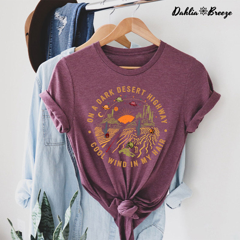 Sur un t-shirt Dark Desert Highway