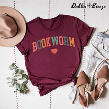 T-shirt mignon d’amant de livre de rat de bibliothèque