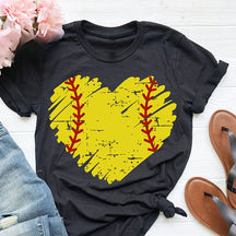 T-shirt coeur de baseball en détresse