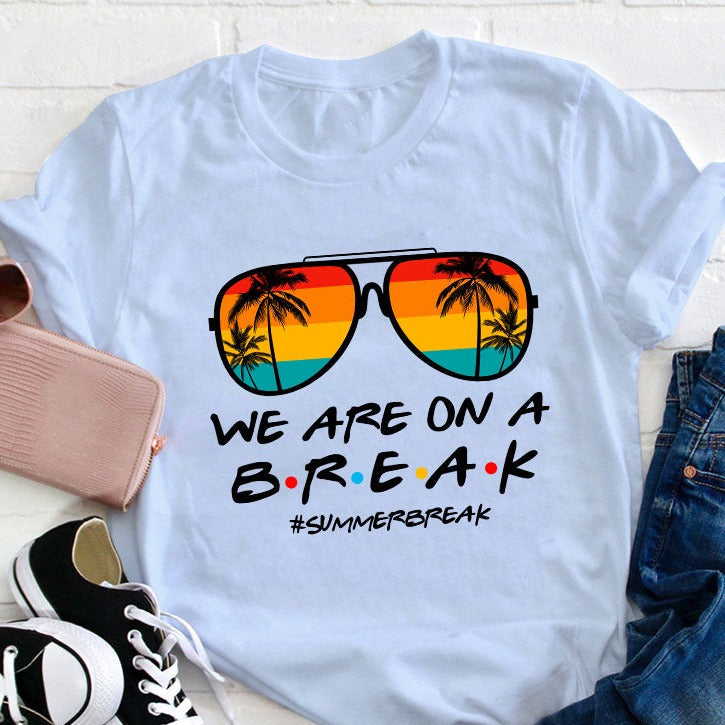 Nous sommes en pause professeur T-shirt