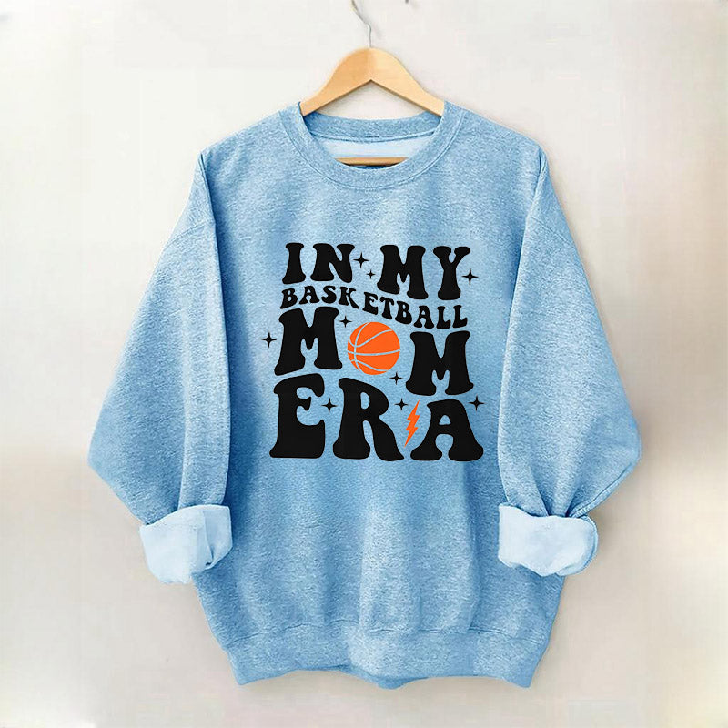 Sweat-shirt drôle à col rond dans mon ère de maman de basket-ball