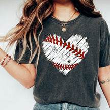 T-shirt coeur de détresse de baseball