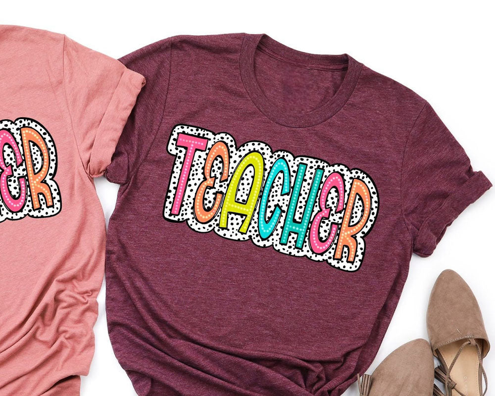 T-shirt imprimé lettre colorée pour professeur