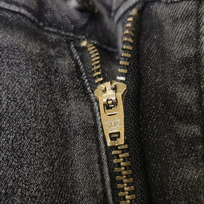 Vintage Slim Jeans mit bestickten Taschen