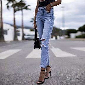 Zerrissene Slim-Fit-Jeans mit Reißverschluss und Distressed-Effekt
