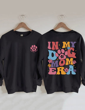 In meinem Hundemama-Ära-Sweatshirt