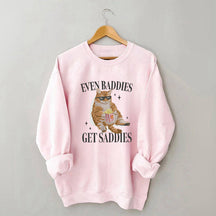 Même les méchants obtiennent un sweat-shirt Saddies