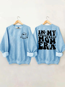 In meinem Volleyball-Mama-Ära-Sweatshirt