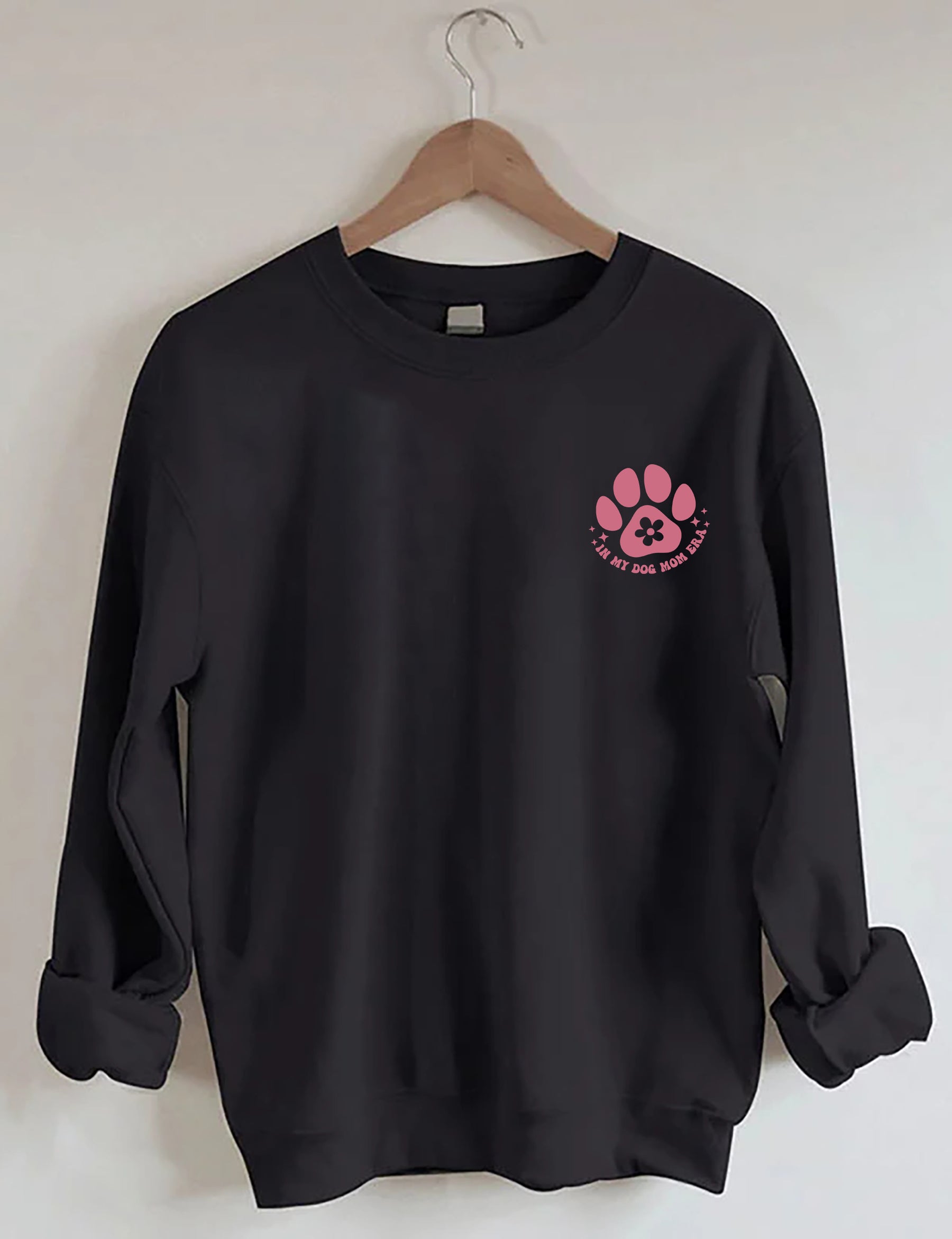 In meinem Hundemama-Ära-Sweatshirt
