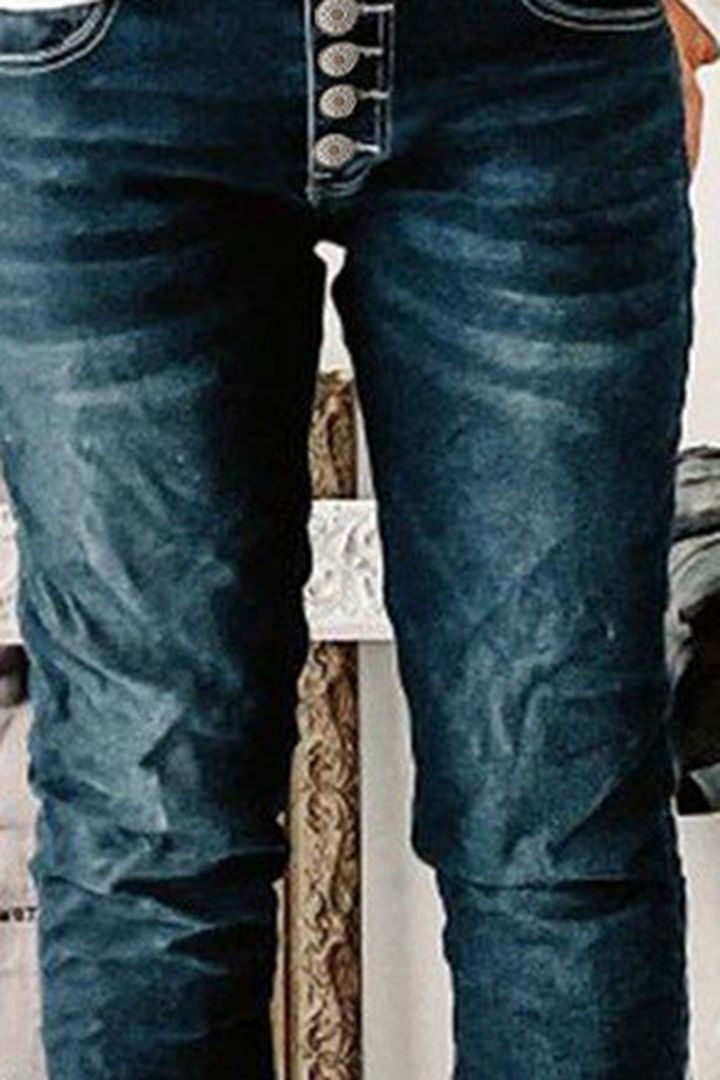 Geknöpfte Jeans mit geradem Bein und Rollsaum