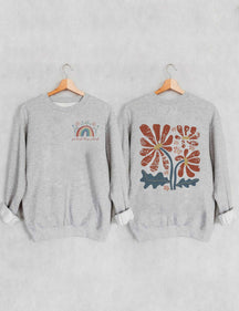 Grandissez à travers ce que vous traversez Boho Flowers Sweatshirt